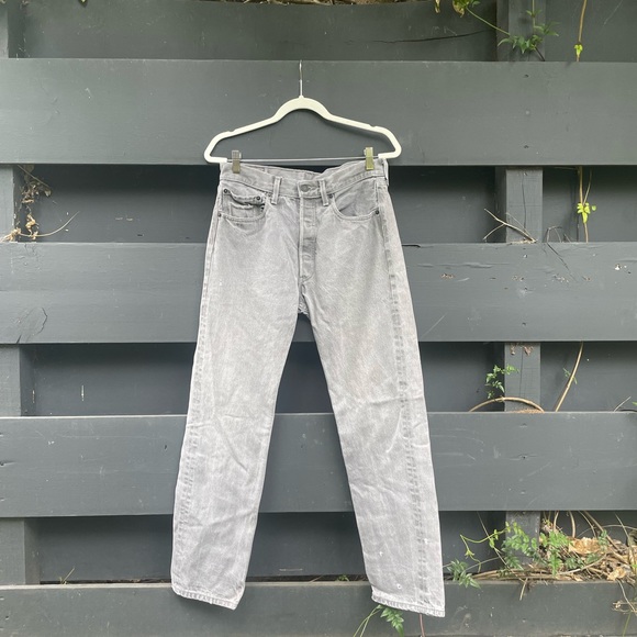 Vintage Grey 501 Levi’s - 32x32 - Picture 4 of 6
